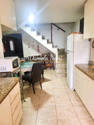Imagem Sobrado com 3 Quartos à Venda, 263 m² em Vila Bastos - Santo André