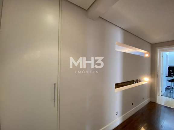 Imagem Imóvel com 3 Quartos à Venda, 136 m² em Loteamento Residencial Vila Bella - Campinas Imagem Imóvel com 3 Quartos à Venda, 136 m² em Loteamento Residencial Vila Bella - Campinas