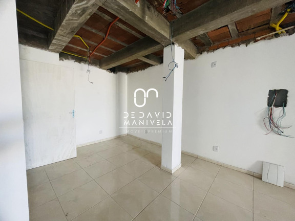 Sala Comercial à Venda, 68 m² em Centro - Santa Maria