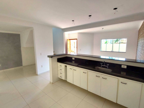 Imagem Sobrado com 3 Quartos à Venda, 207 m² em Vila Petrópolis - Atibaia Imagem Sobrado com 3 Quartos à Venda, 207 m² em Vila Petrópolis - Atibaia