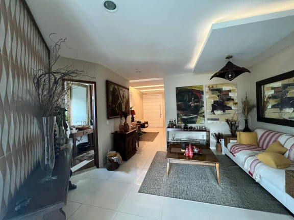 Imagem Casa com 6 Quartos à Venda,  em Itaipú - Niterói