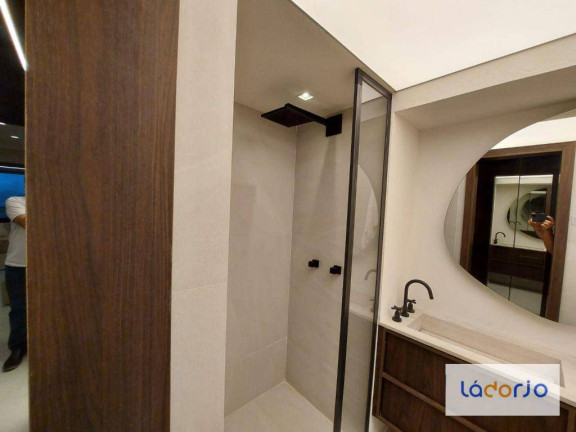 Imagem Apartamento com 1 Quarto à Venda, 82 m² em Ipanema - Rio De Janeiro Imagem Apartamento com 1 Quarto à Venda, 82 m² em Ipanema - Rio De Janeiro