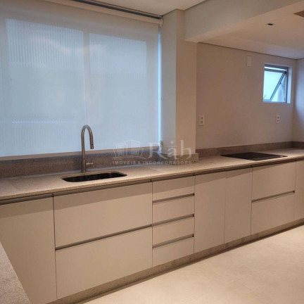 Imagem Apartamento com 3 Quartos à Venda, 145 m² em Centro - Balneário Camboriú Imagem Apartamento com 3 Quartos à Venda, 145 m² em Centro - Balneário Camboriú
