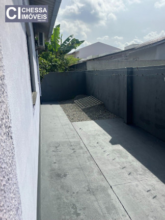 Imagem Casa com 2 Quartos à Venda, 300 m² em Espinheiros - Itajaí