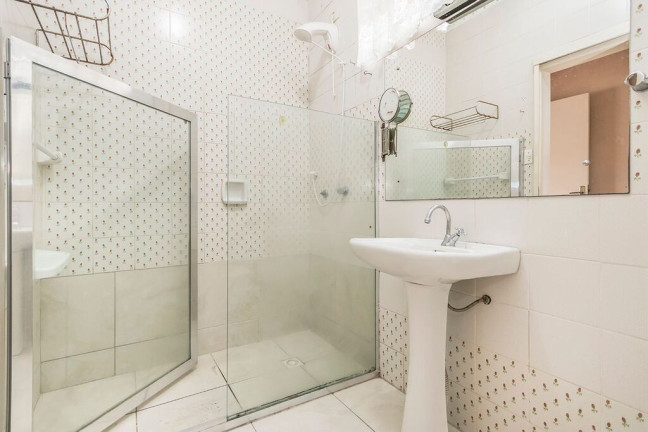 Imagem Apartamento com 2 Quartos à Venda, 75 m² em Santana - Porto Alegre