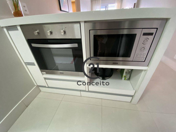 Imagem Apartamento com 2 Quartos à Venda, 73 m² em Centro - Florianópolis