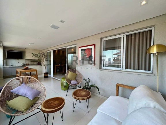 Apartamento com 3 Quartos à Venda, 147 m² em Brooklin  - São Paulo