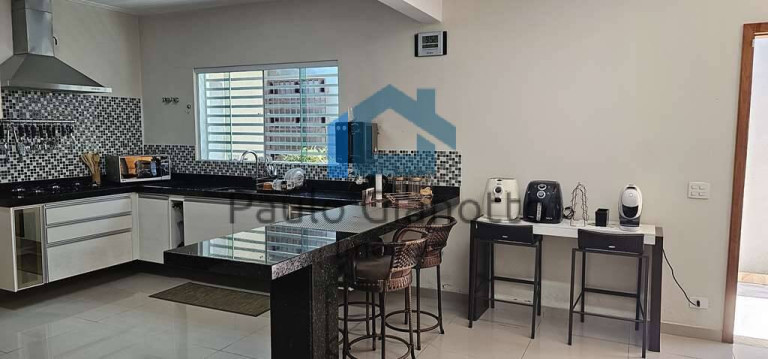 Imagem Casa de Condomínio com 3 Quartos à Venda, 358 m² em Granja Viana - Carapicuíba