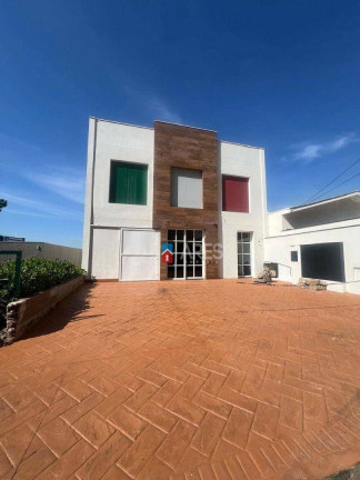 Sala Comercial para Alugar, 645 m² em Vila Frezzarim - Americana