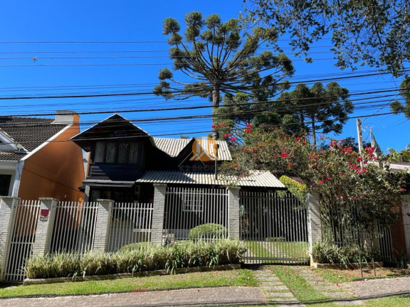 Imagem Casa com 3 Quartos à Venda, 189 m² em Santa Felicidade - Curitiba