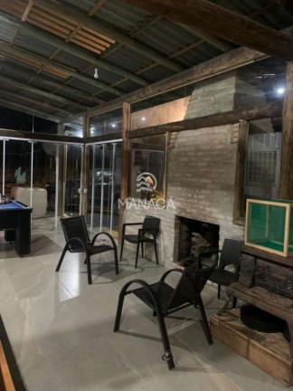 Imagem Chácara com 4 Quartos à Venda, 10 m² em Centro - São João Do Itaperiú