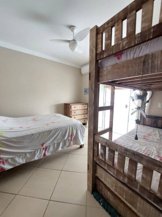 Imagem Casa com 3 Quartos à Venda, 300 m² em Itacolomi - Balneário Piçarras Imagem Casa com 3 Quartos à Venda, 300 m² em Itacolomi - Balneário Piçarras