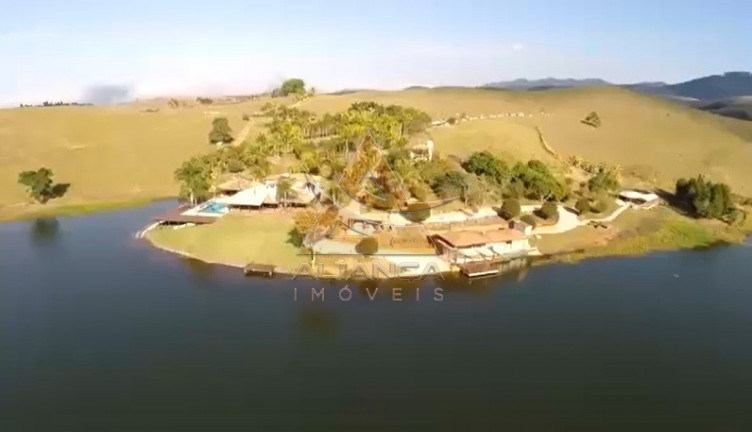 Imagem Imóvel com 10 Quartos à Venda, 1.452.000 m² em Caçapava - Caçapava Imagem Imóvel com 10 Quartos à Venda, 1.452.000 m² em Caçapava - Caçapava