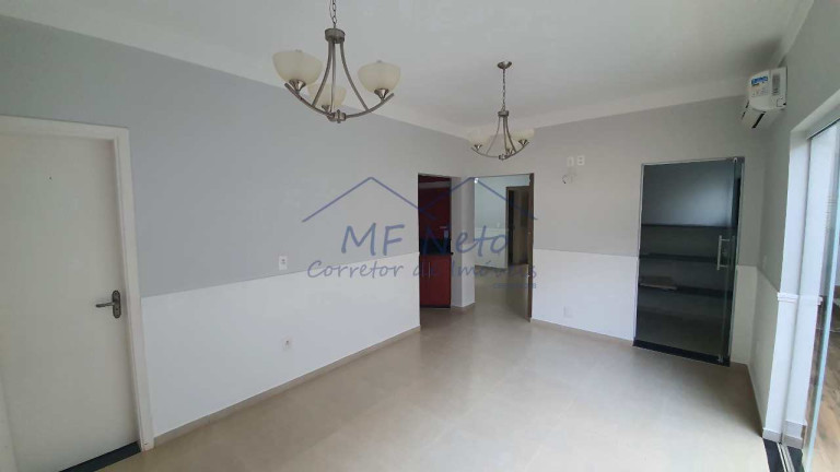 Imagem Casa com 3 Quartos à Venda, 425 m² em Condomínio Flamboyant - Pirassununga