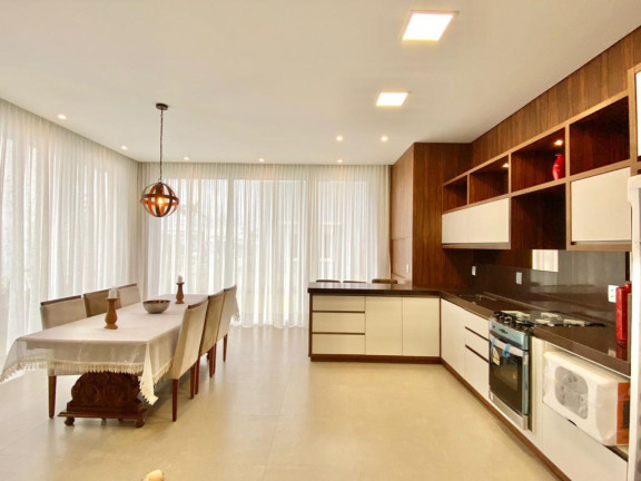 Imagem Casa com 3 Quartos à Venda, 175 m² em Dubai - Capao Da Canoa Imagem Casa com 3 Quartos à Venda, 175 m² em Dubai - Capao Da Canoa
