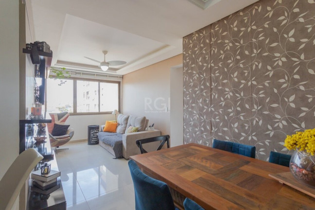 Imagem Apartamento com 3 Quartos à Venda, 80 m² em Sarandi - Porto Alegre