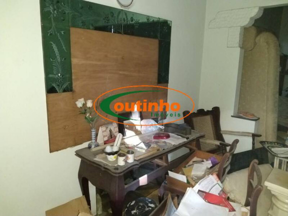 Imagem Casa com 6 Quartos à Venda, 400 m² em Tijuca - Rio De Janeiro Imagem Casa com 6 Quartos à Venda, 400 m² em Tijuca - Rio De Janeiro