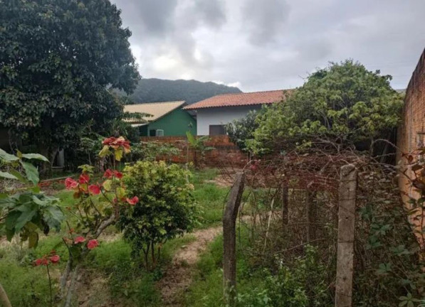 Imagem Terreno à Venda, 750 m² em São João Do Rio Vermelho - Florianópolis Imagem Terreno à Venda, 750 m² em São João Do Rio Vermelho - Florianópolis