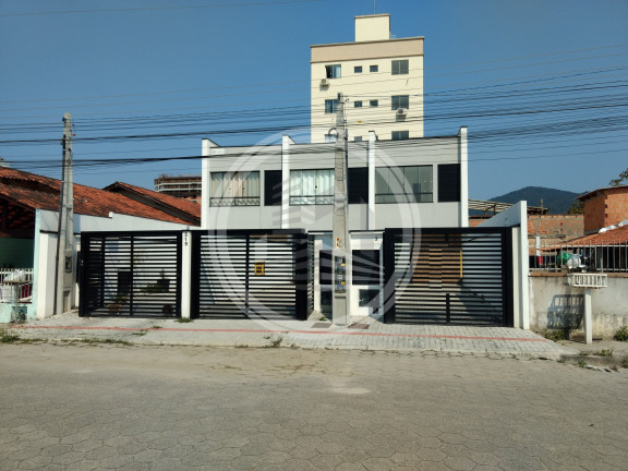Imagem Casa com 2 Quartos à Venda, em Perequê - Porto Belo Imagem Casa com 2 Quartos à Venda, em Perequê - Porto Belo
