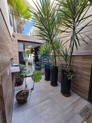 Imagem Casa com 4 Quartos à Venda, 292 m² em Centro - Lauro De Freitas