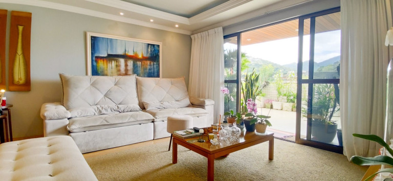 Cobertura com 3 Quartos à Venda, 130 m² em Várzea - Teresópolis