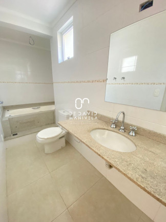 Cobertura com 4 Quartos à Venda, 257 m² em Centro - Santa Maria