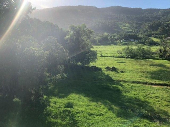 Imagem Terreno à Venda, em Macacu - Garopaba Imagem Terreno à Venda, em Macacu - Garopaba