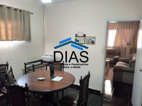 Imagem Casa com 2 Quartos à Venda, 300 m² em Vila Yamada - Araraquara Imagem Casa com 2 Quartos à Venda, 300 m² em Vila Yamada - Araraquara