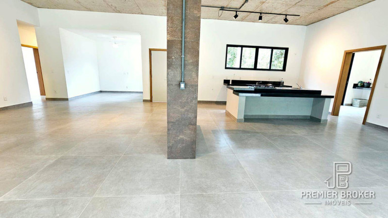 Imagem Casa com 3 Quartos à Venda, 289 m² em Quebra Frascos - Teresópolis