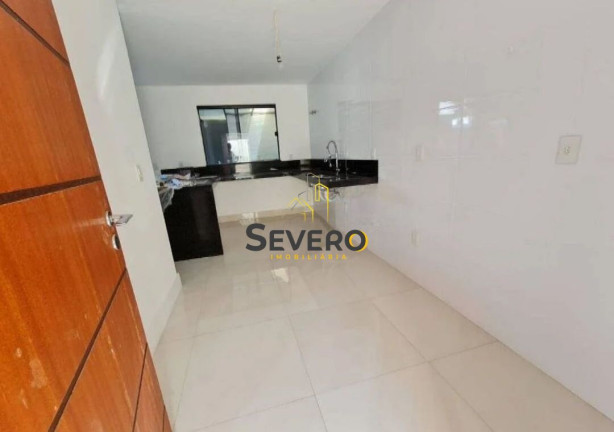 Imagem Casa com 4 Quartos à Venda, 140 m² em Piratininga - Niterói