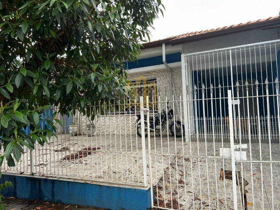 Casa com 3 Quartos à Venda, 300 m² em Vila Tatetuba - São José Dos Campos