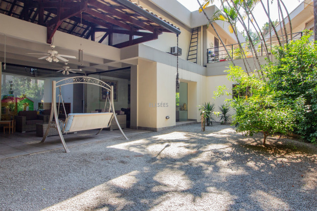 Imagem Sobrado com 3 Quartos à Venda, 401 m² em Jardim Guedala - São Paulo