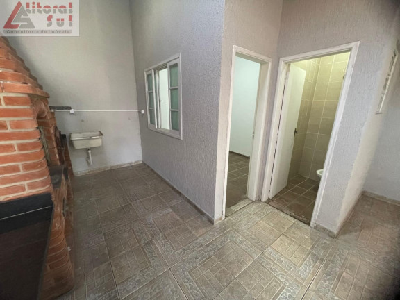 Imagem Casa com 3 Quartos à Venda, 172 m² em Guilhermina - Praia Grande Imagem Casa com 3 Quartos à Venda, 172 m² em Guilhermina - Praia Grande