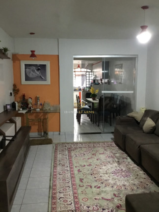 Casa com 4 Quartos à Venda, 160 m² em Vila Rosa - Goiânia