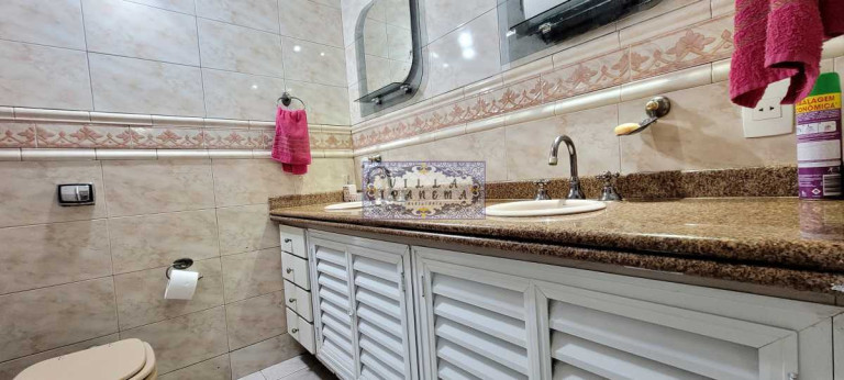 Imagem Apartamento com 4 Quartos à Venda, 250 m² em Copacabana - Rio De Janeiro Imagem Apartamento com 4 Quartos à Venda, 250 m² em Copacabana - Rio De Janeiro