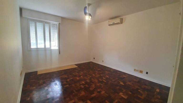 Imagem Casa com 3 Quartos à Venda, 230 m² em Indianópolis - São Paulo