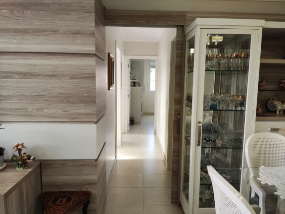Imagem Apartamento com 3 Quartos à Venda, 84 m² em Jardim Botânico - Porto Alegre