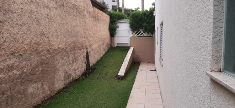 Imagem Casa com 3 Quartos à Venda, 211 m² em Usina - Atibaia Imagem Casa com 3 Quartos à Venda, 211 m² em Usina - Atibaia