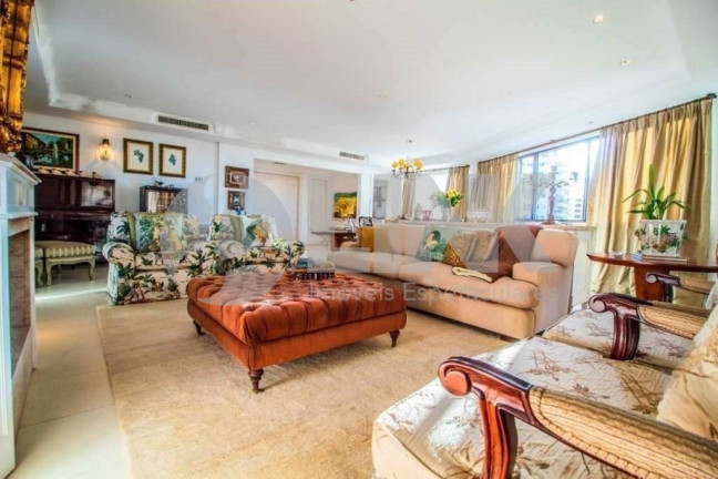 Imagem Apartamento com 3 Quartos à Venda, 257 m² em Bela Vista - Porto Alegre Imagem Apartamento com 3 Quartos à Venda, 257 m² em Bela Vista - Porto Alegre
