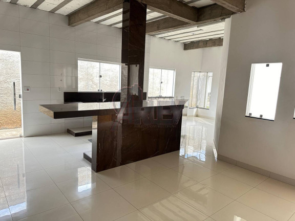 Imagem Casa com 2 Quartos à Venda,  em Vila Nova - Montes Claros
