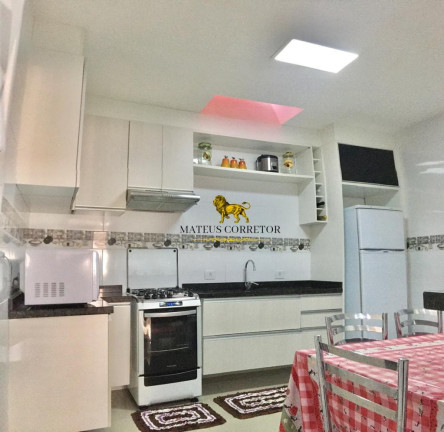 Imagem Casa com 3 Quartos à Venda,  em Sítio Cercado - Curitiba