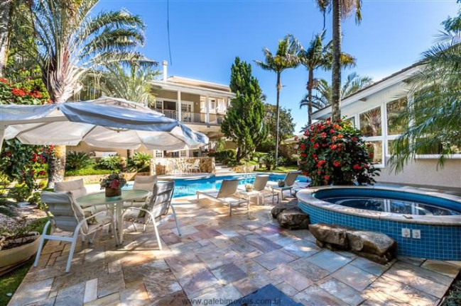 Imagem Casa com 6 Quartos à Venda, 750 m² em Jardim Flamboyant B - Atibaia Imagem Casa com 6 Quartos à Venda, 750 m² em Jardim Flamboyant B - Atibaia
