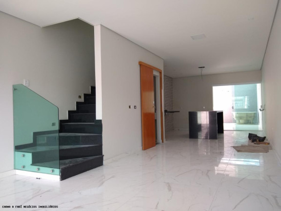 Imagem Casa com 3 Quartos à Venda, 190 m² em Vila Carrão - São Paulo Imagem Casa com 3 Quartos à Venda, 190 m² em Vila Carrão - São Paulo