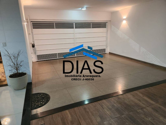 Casa com 3 Quartos à Venda, 240 m² em Residencial Village Damha - Araraquara