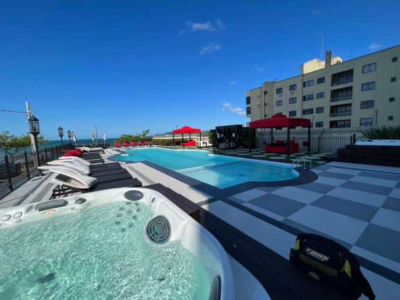 Apartamento com 4 Quartos à Venda, 166 m² em Meia Praia - Itapema