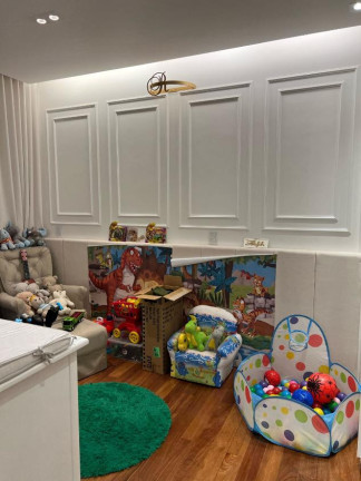 Imagem Apartamento com 3 Quartos à Venda, 245 m² em Santa Rosa - Londrina