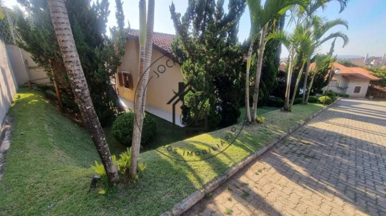 Imagem Casa de Condomínio com 3 Quartos à Venda, 453 m² em Jardim Ana Estela - Carapicuíba