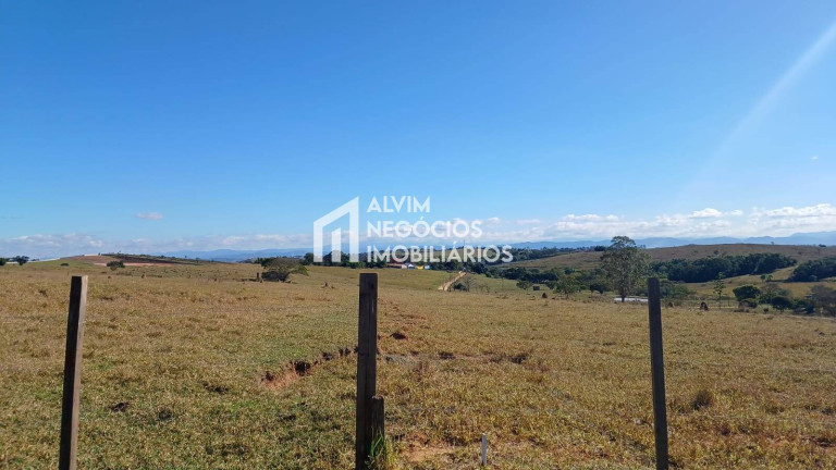 Imagem Terreno à Venda, 5.435 m² em Bom Retiro - São José Dos Campos Imagem Terreno à Venda, 5.435 m² em Bom Retiro - São José Dos Campos
