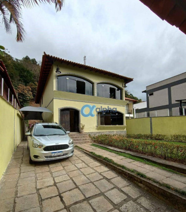 Casa com 4 Quartos à Venda ou Locação, 232 m² em Corrêas - Petrópolis