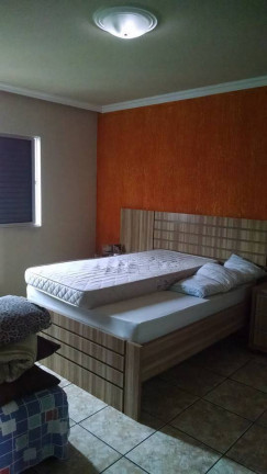Imagem Casa com 3 Quartos à Venda, em Abraão - Florianópolis Imagem Casa com 3 Quartos à Venda, em Abraão - Florianópolis